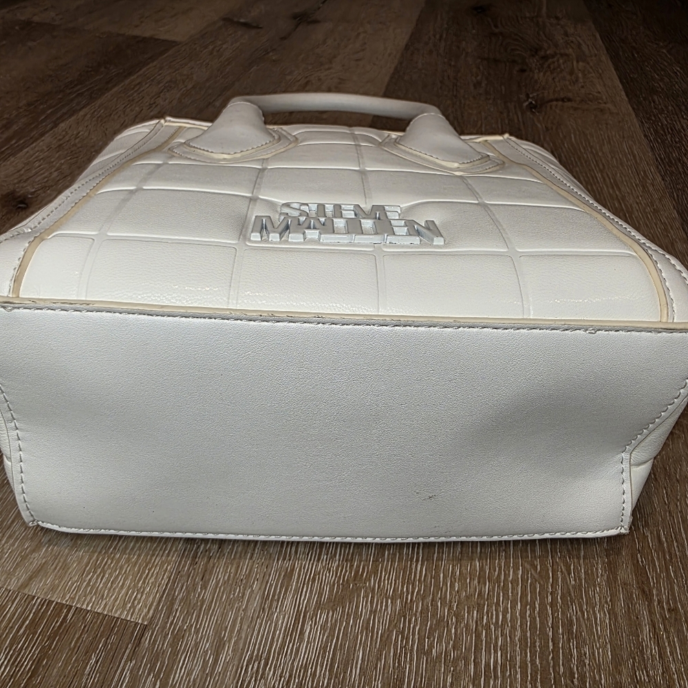 Steve Madden White Tote Bag - Picture 2 of 10
